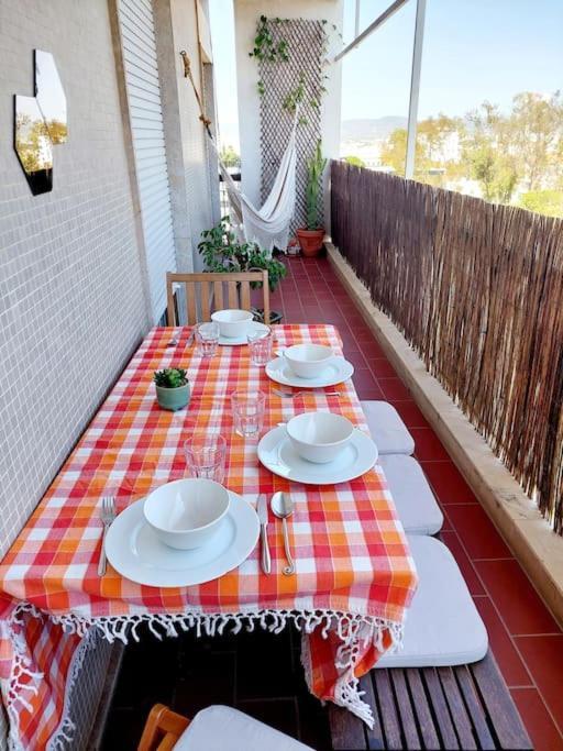 Charming Avenue Apartment Faro Bagian luar foto