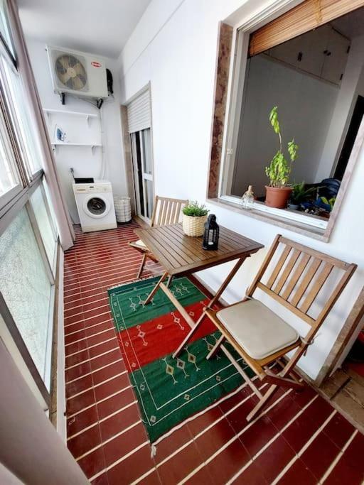 Charming Avenue Apartment Faro Bagian luar foto